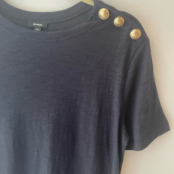 NWT Express skimming novelty button crew neck tee- navy blue - Picture 3 of 8